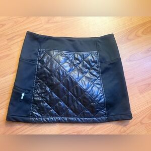 KOPPEN Women Quilted Mini Skirt Activewear Black SIZE 8